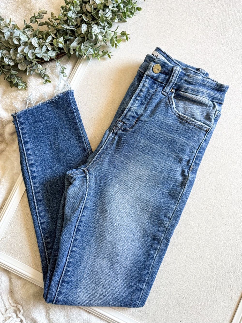 Mica Light Wash High Rise Skinny Jean Size 24 - Picture 9 of 9